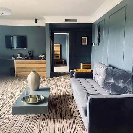 Natura Business&spa Hotel 4*