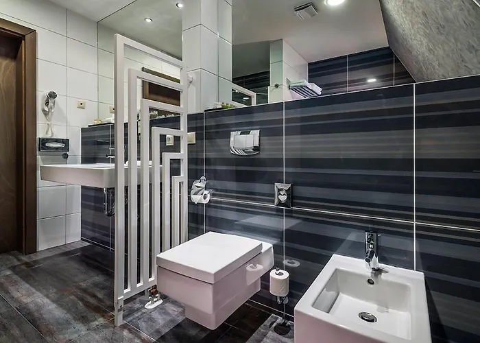 Natura Business&spa 호텔